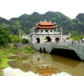 Private Hoa Lu - Tam Coc 1 day tour